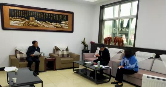 深化院企合作 大力開展技術攻關